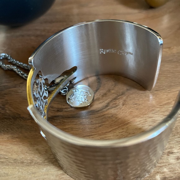 Rustic Cuff Box Set - Picture 6 of 7